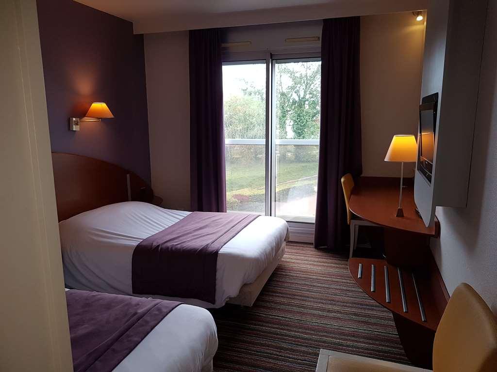 Kyriad Bourg En Bresse Pokoj fotografie